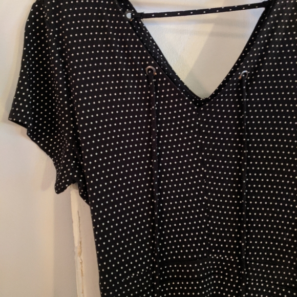 Polka dot dress .  LG - Picture 3 of 5
